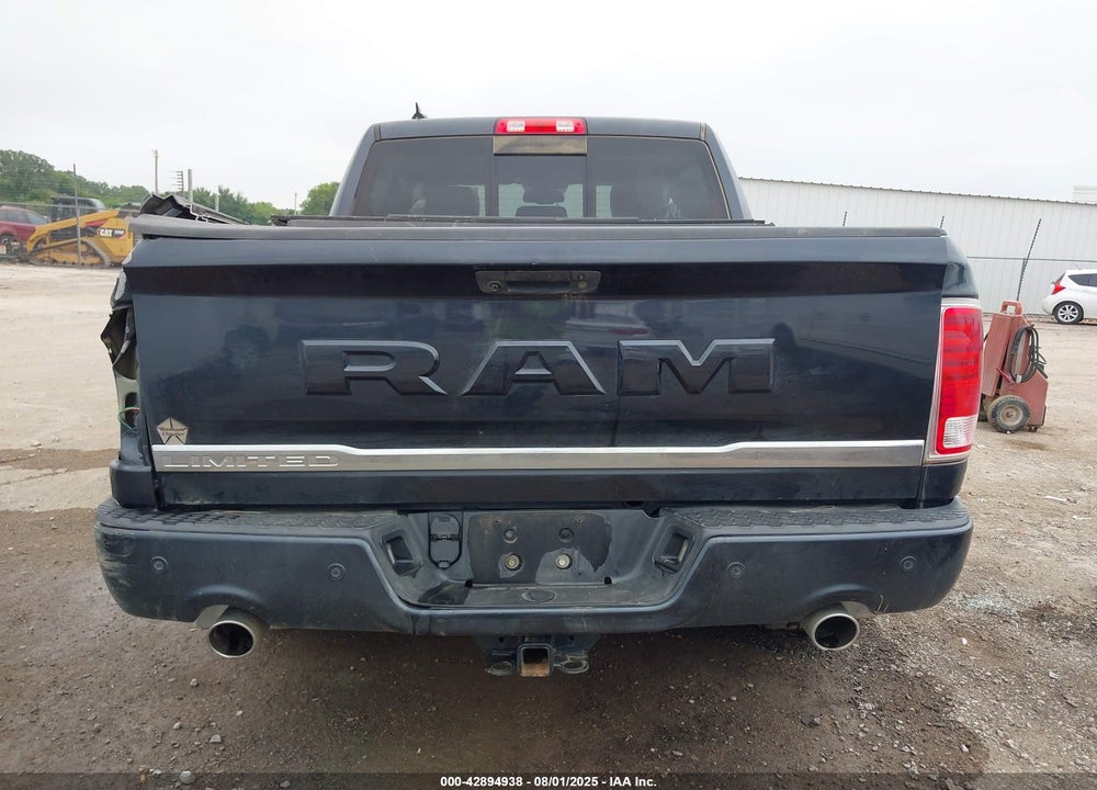 2018 RAM 1500 VIN: 1C6RR6PT3JS127077