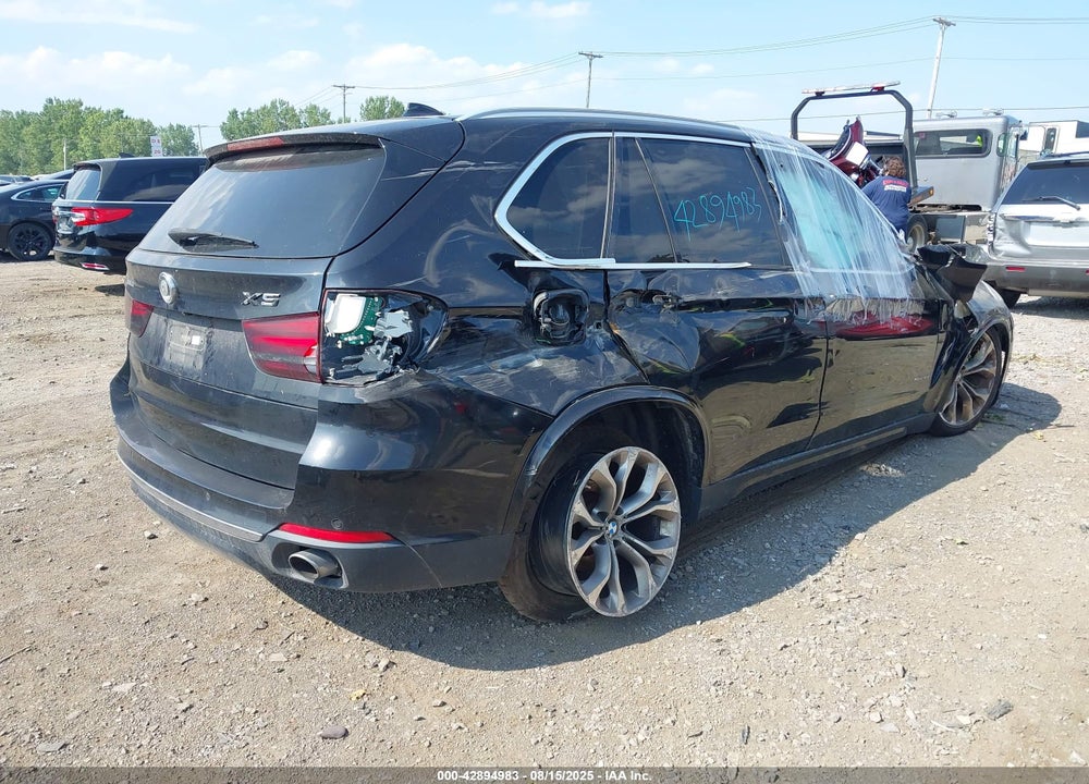 2015 BMW X5 VIN: 5UXKR2C51F0H37901