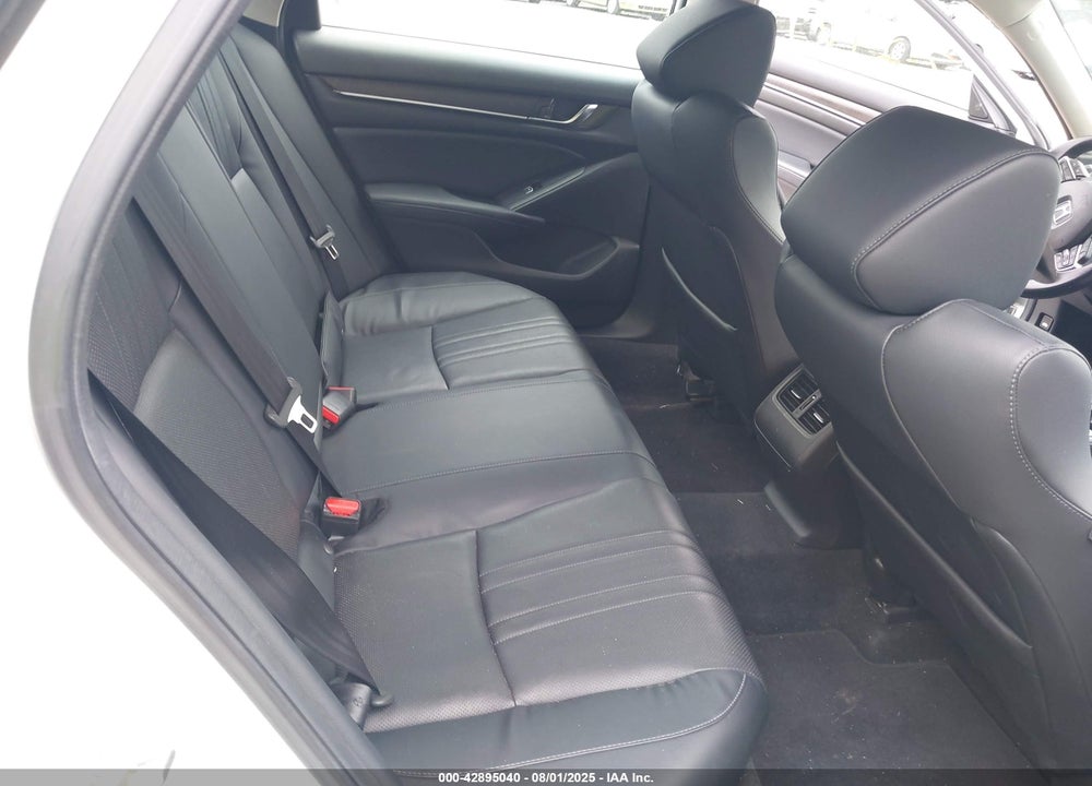 2018 HONDA ACCORD VIN: 1HGCV2F51JA014130