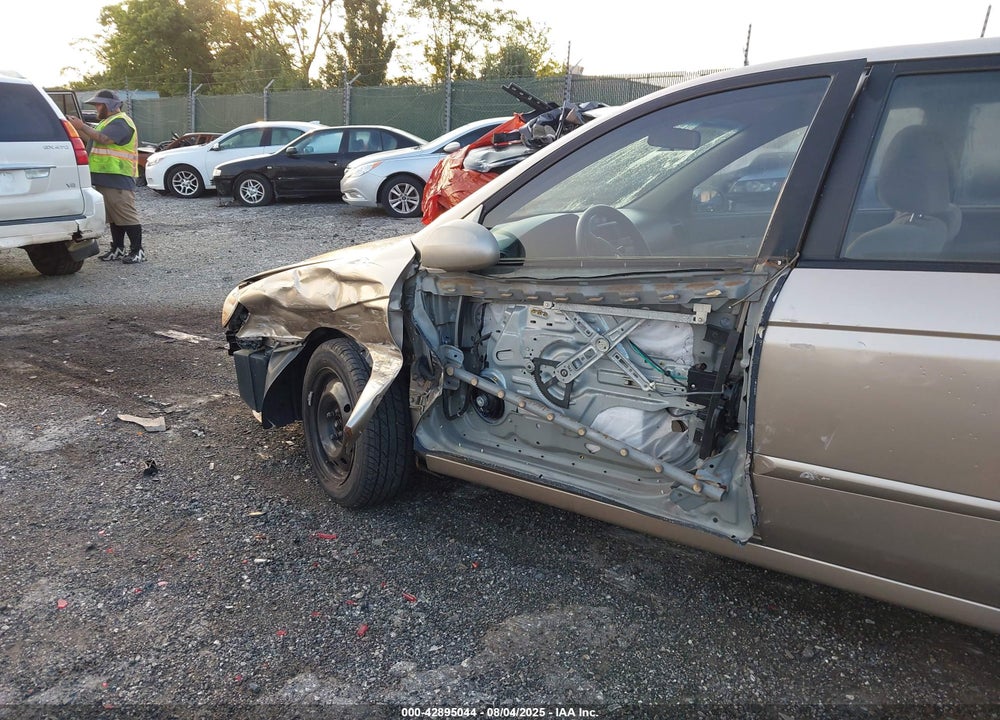 2007 KIA SPECTRA VIN: KNAFE121175407925