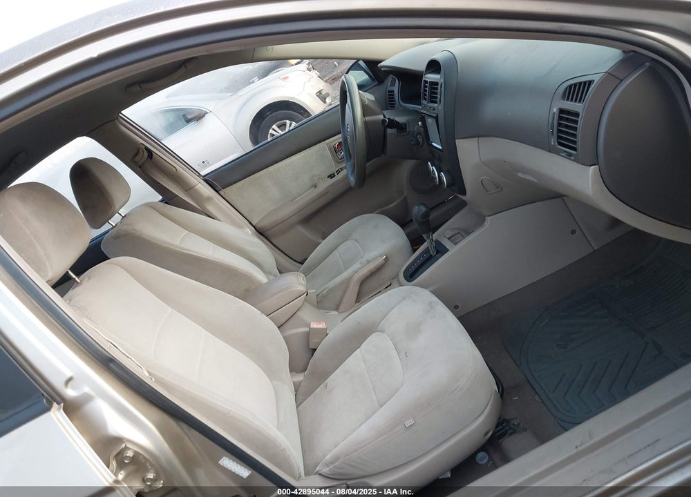 2007 KIA SPECTRA VIN: KNAFE121175407925