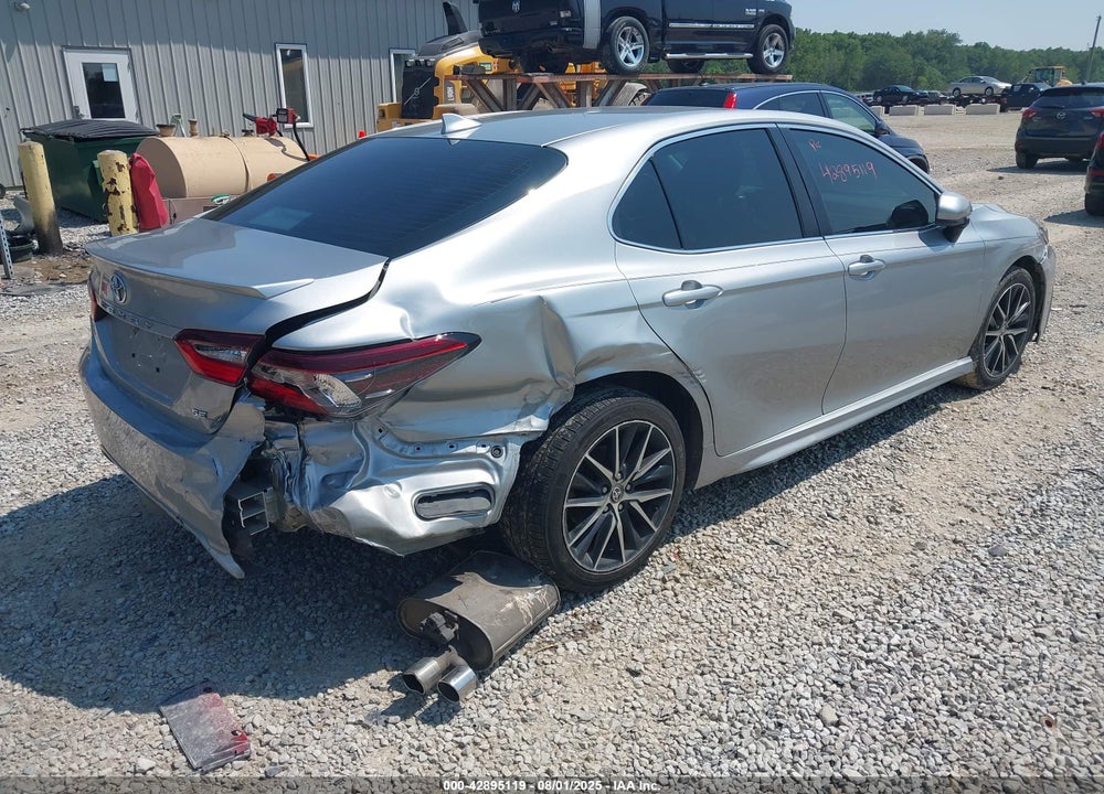 2021 TOYOTA CAMRY VIN: 4T1G11AK1MU452437