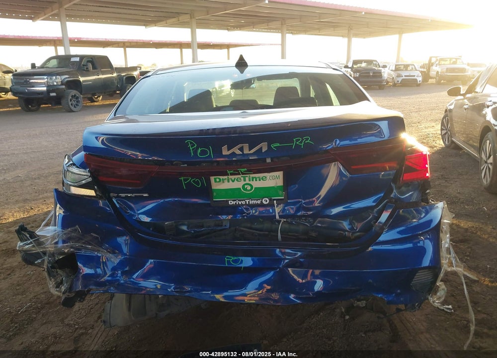 2023 KIA FORTE VIN: 3KPF24ADXPE549493