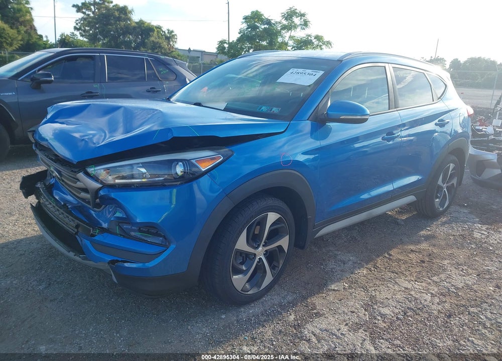 2018 HYUNDAI TUCSON VIN: KM8J3CAL0JU699982