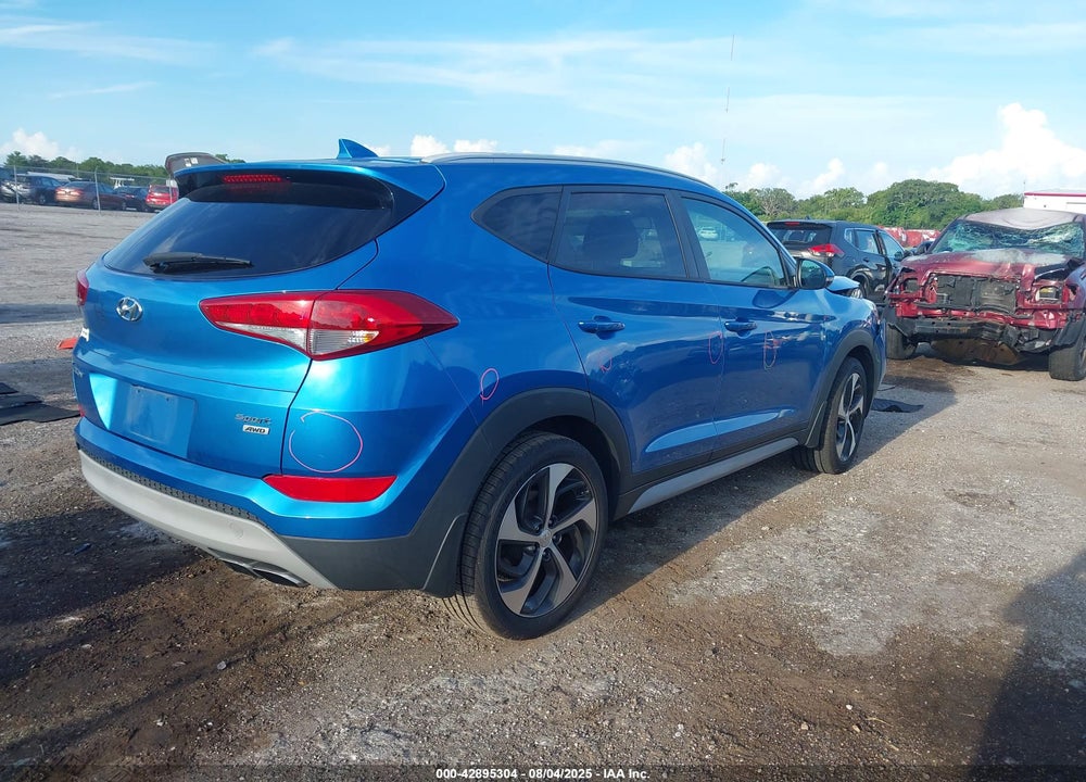 2018 HYUNDAI TUCSON VIN: KM8J3CAL0JU699982