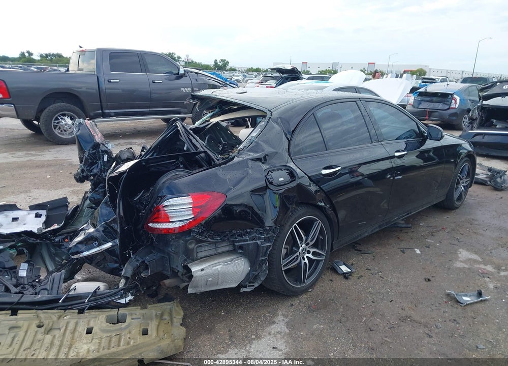 2019 MERCEDES-BENZ E-CLASS VIN: WDDZF4JB0KA681311