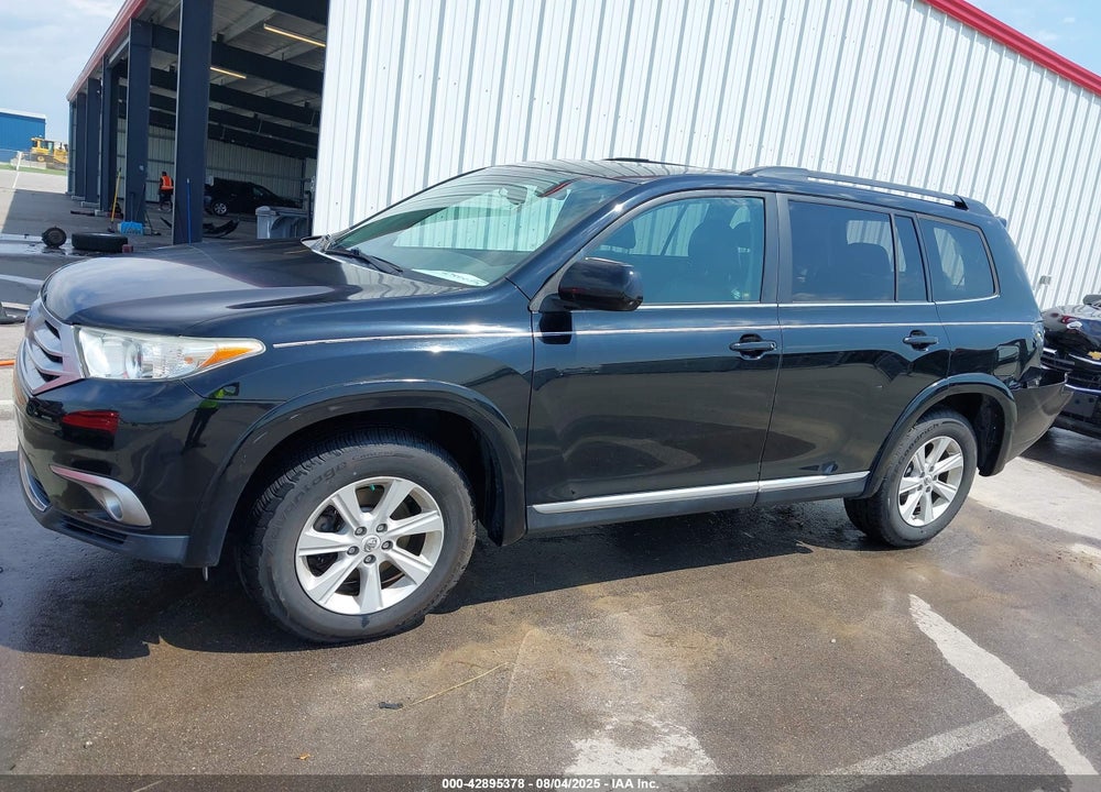 2011 TOYOTA HIGHLANDER VIN: 5TDZK3EH0BS045117