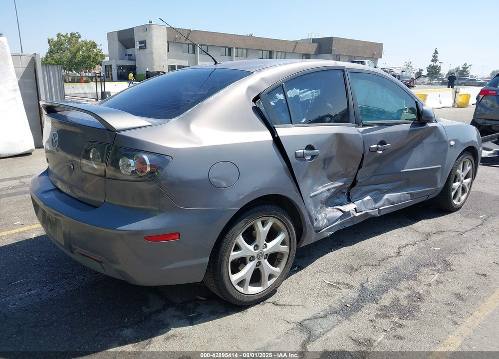 2008 MAZDA 3 I TOURING VALUE VIN: JM1BK32G581185182