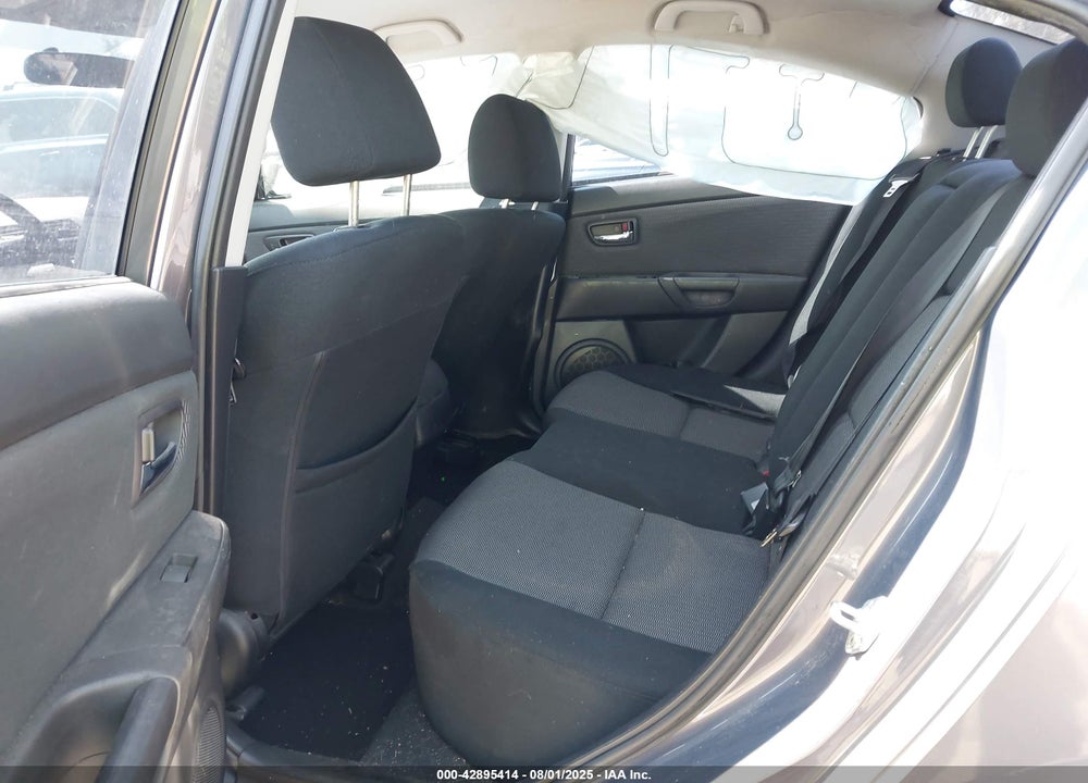 2008 MAZDA 3 I TOURING VALUE VIN: JM1BK32G581185182