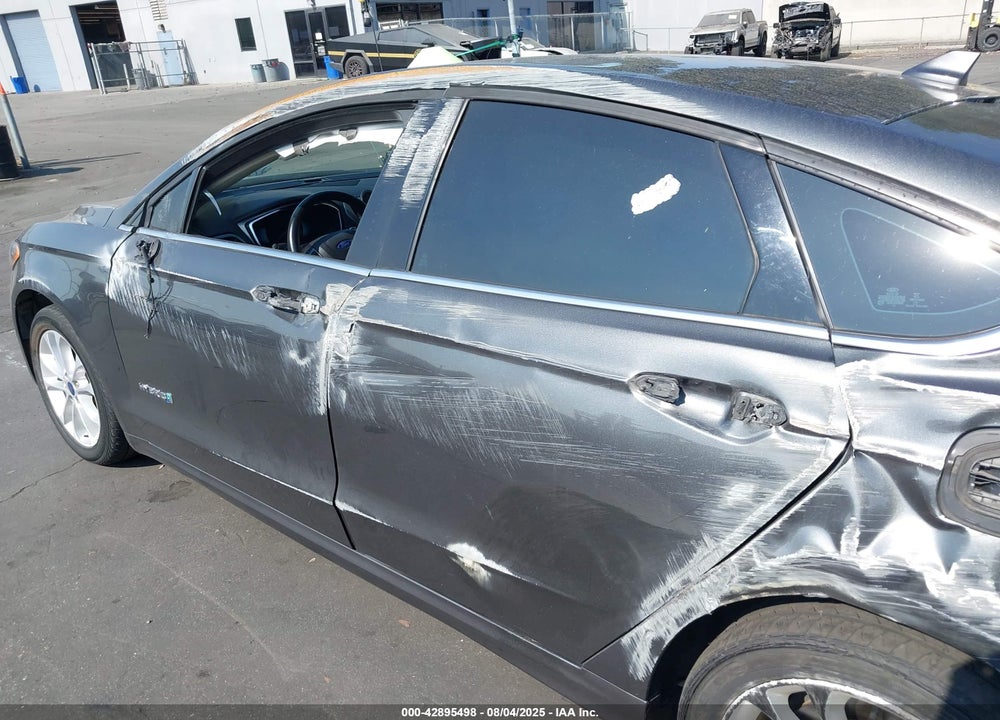 2019 FORD FUSION VIN: 3FA6P0LUXKR285643