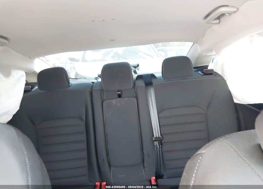 2019 FORD FUSION VIN: 3FA6P0LUXKR285643