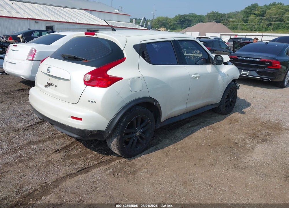 2011 NISSAN JUKE S VIN: JN8AF5MV9BT014670