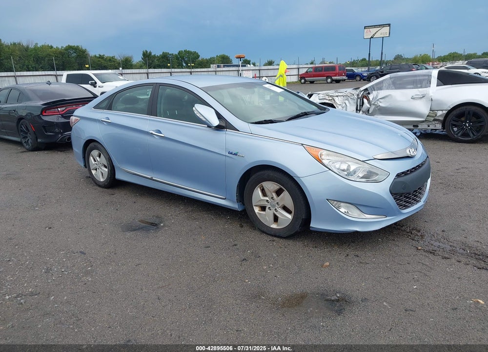 2012 HYUNDAI SONATA HYBRID VIN: KMHEC4A45CA033222