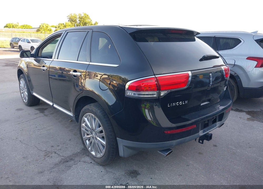 2011 LINCOLN MKX VIN: 2LMDJ6JK9BBJ22732