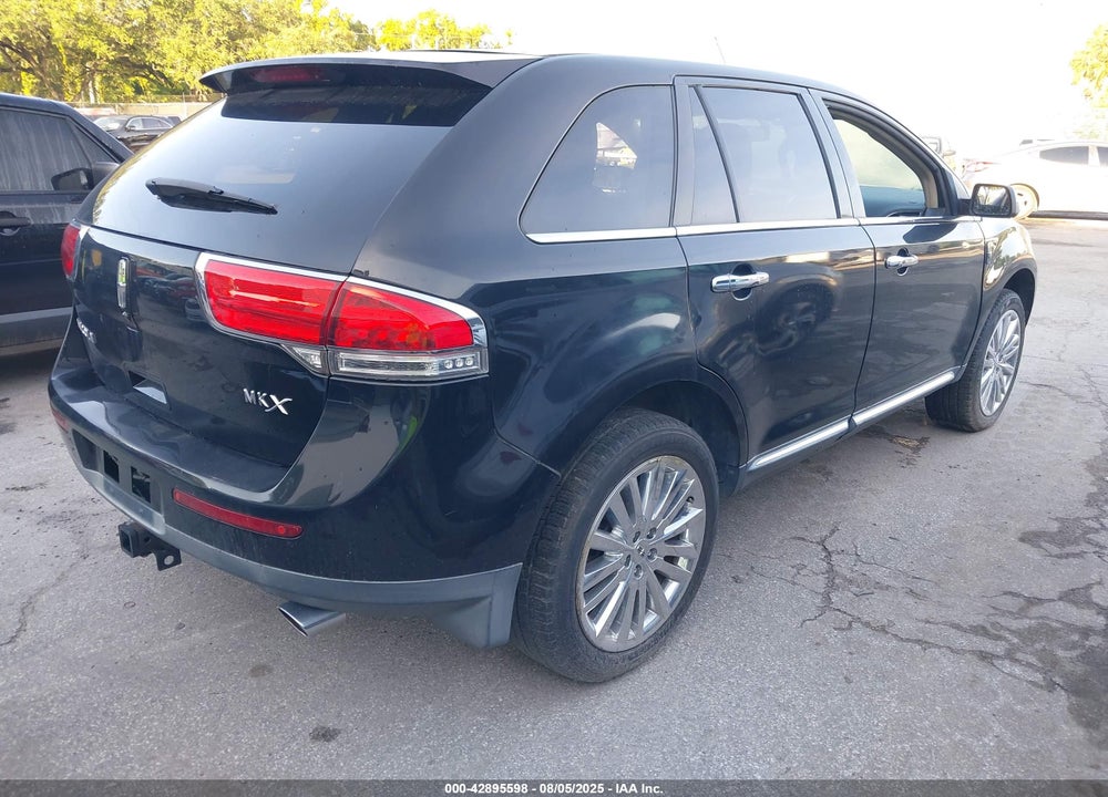 2011 LINCOLN MKX VIN: 2LMDJ6JK9BBJ22732