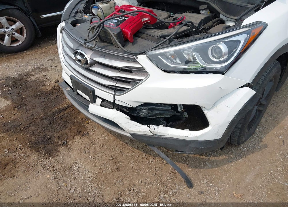 2017 HYUNDAI SANTA FE VIN: 5XYZTDLB8HG442372