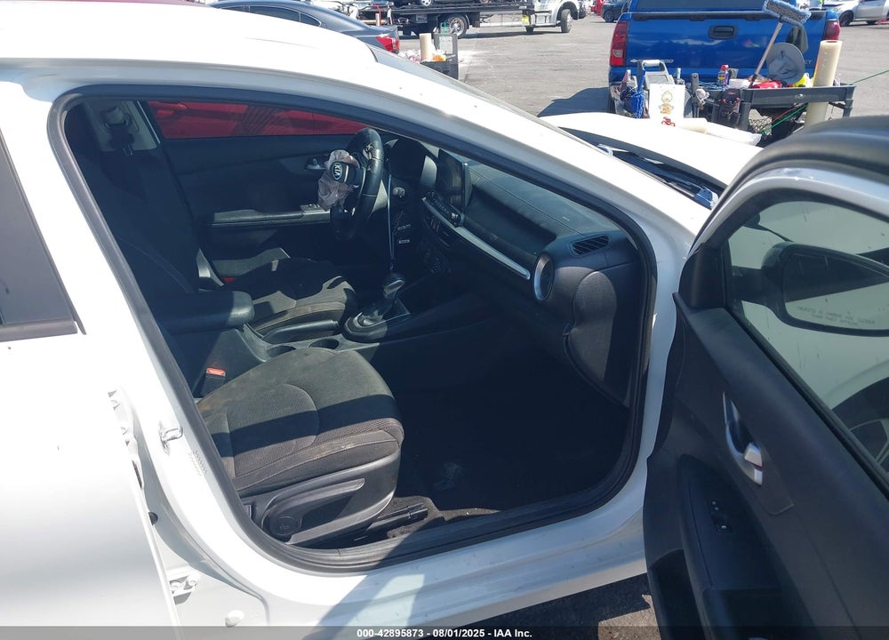 2020 KIA FORTE VIN: 3KPF24AD4LE169415