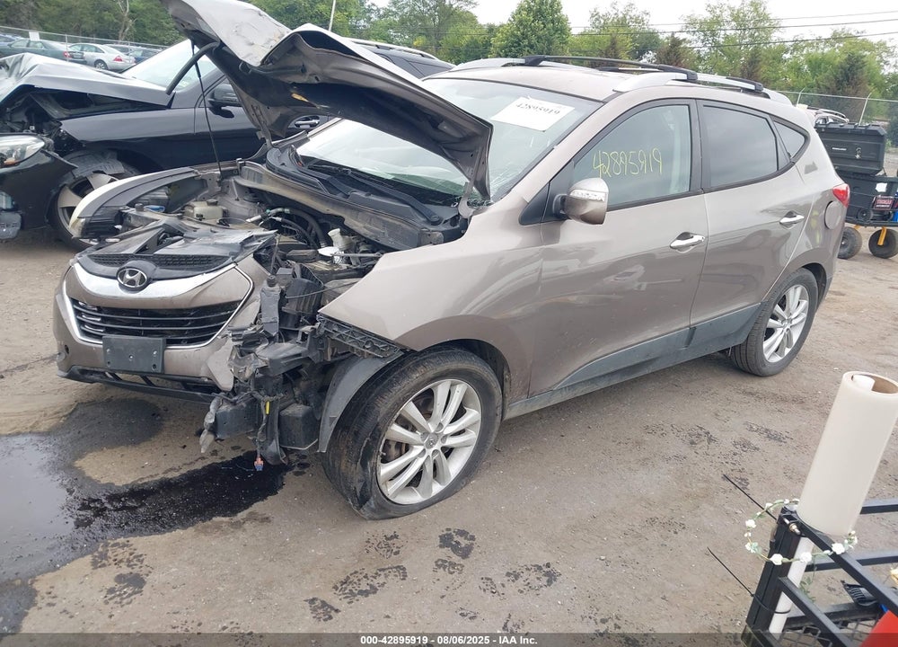 2013 HYUNDAI TUCSON VIN: KM8JU3AC0DU595736
