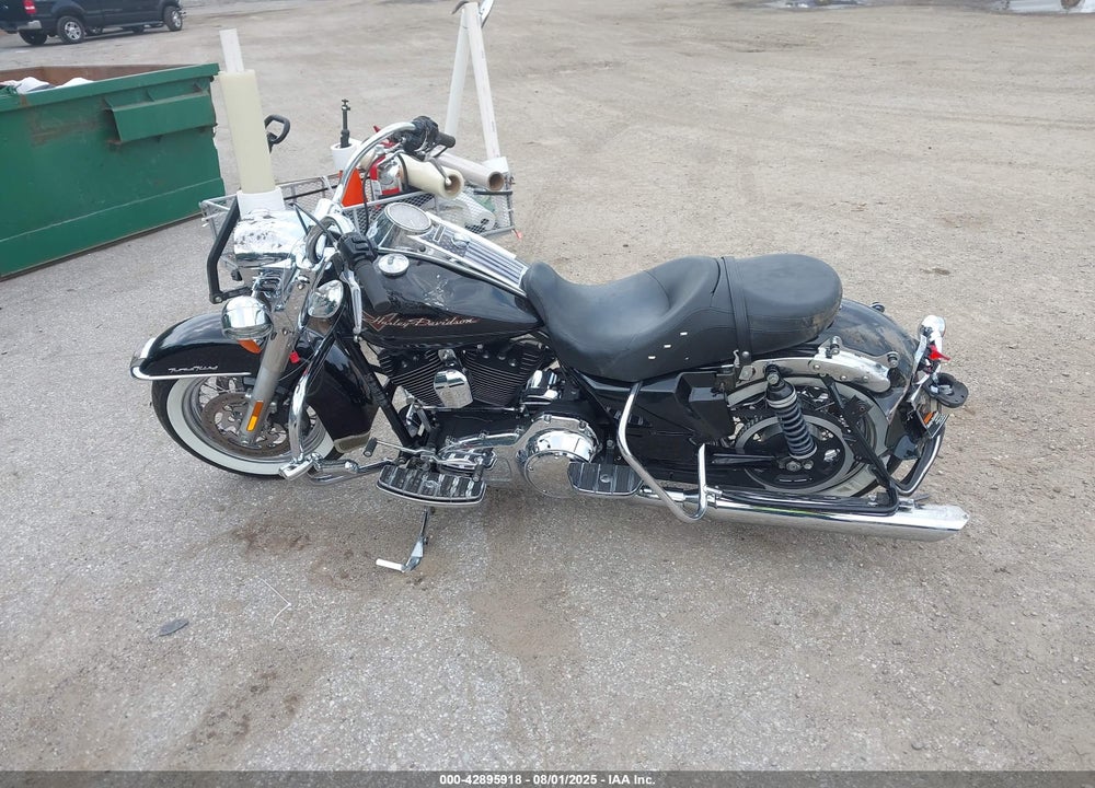 2010 HARLEY-DAVIDSON FLHR VIN: 1HD1FB410AB669021