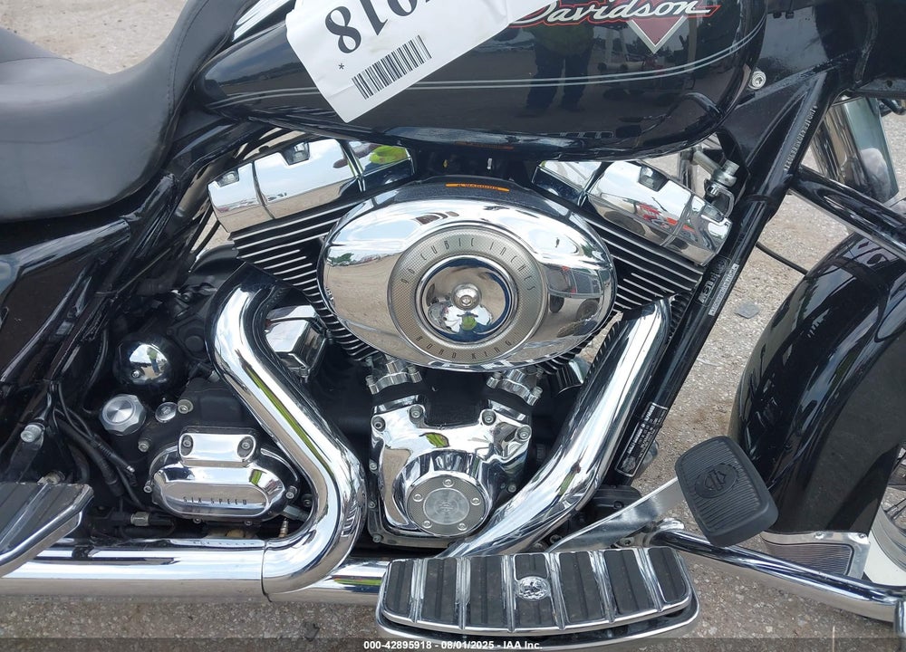 2010 HARLEY-DAVIDSON FLHR VIN: 1HD1FB410AB669021