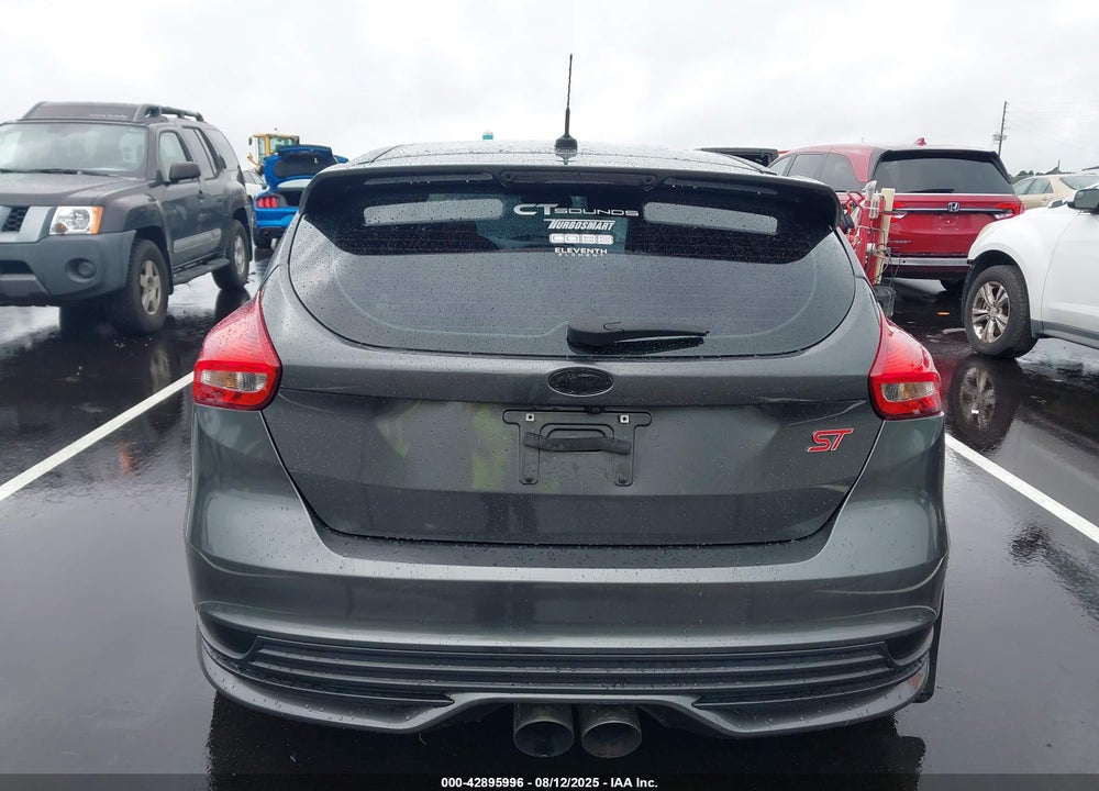 2018 FORD FOCUS VIN: 1FADP3L96JL215767