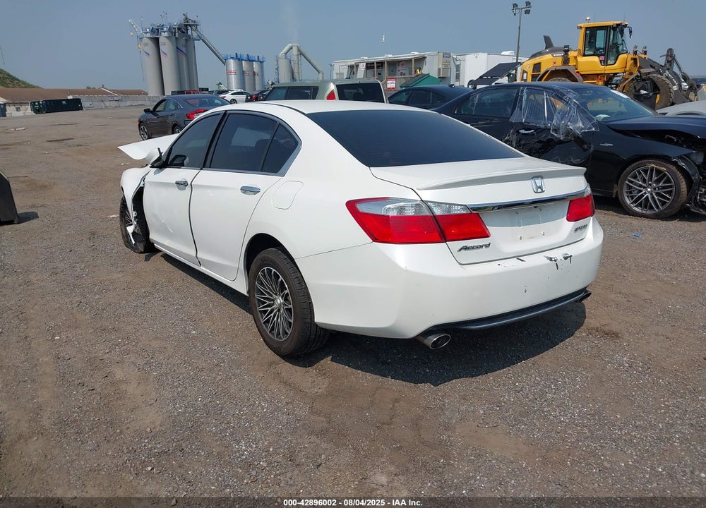 2015 HONDA ACCORD VIN: 1HGCR2F54FA137660