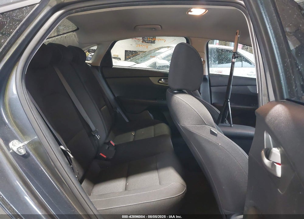 2021 KIA FORTE LXS VIN: 3KPF24AD9ME334330