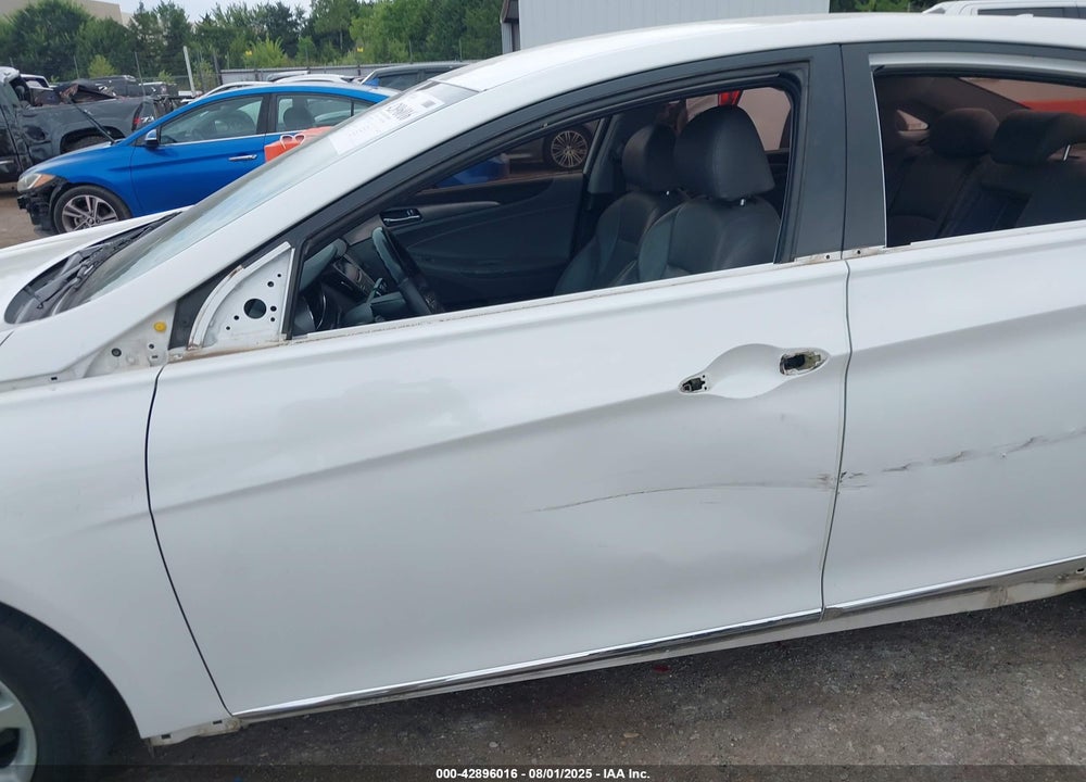 2012 HYUNDAI SONATA HYBRID VIN: KMHEC4A42CA059809