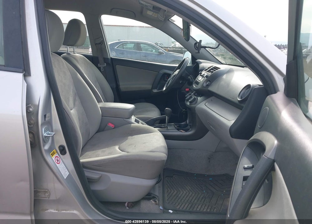 2009 TOYOTA RAV4 VIN: JTMBF33V695004246