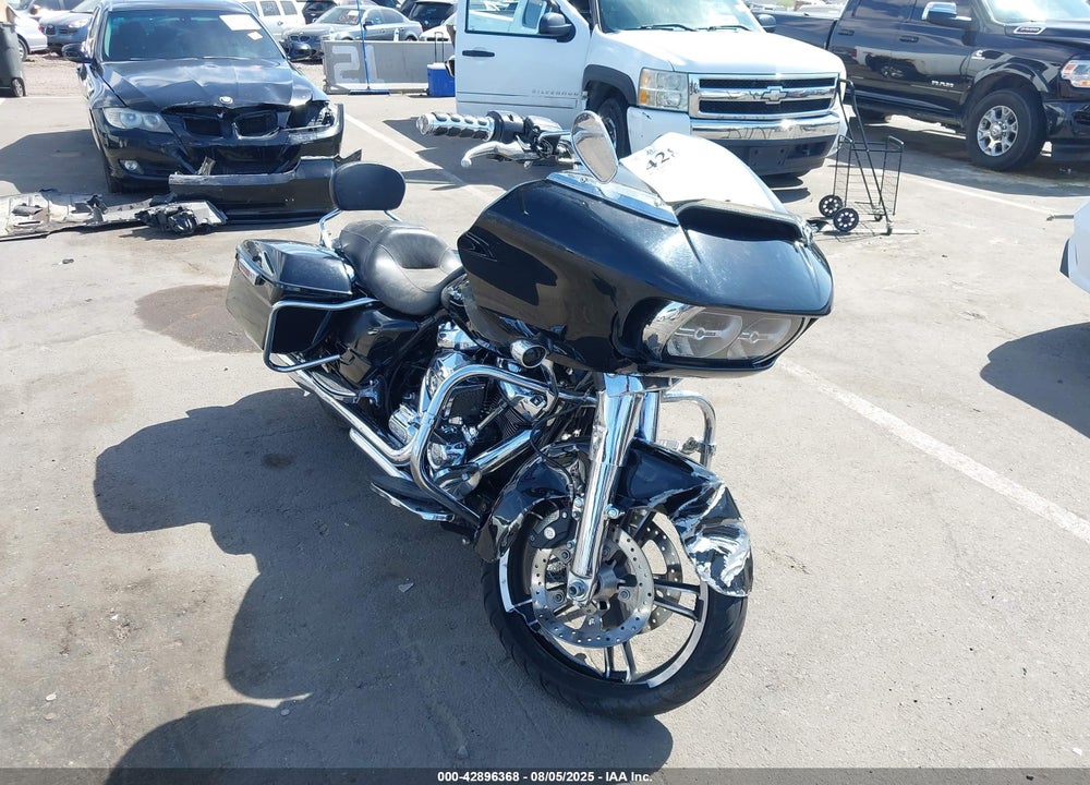 2017 HARLEY-DAVIDSON FLTRX ROAD GLIDE VIN: 1HD1KHC11HB682063