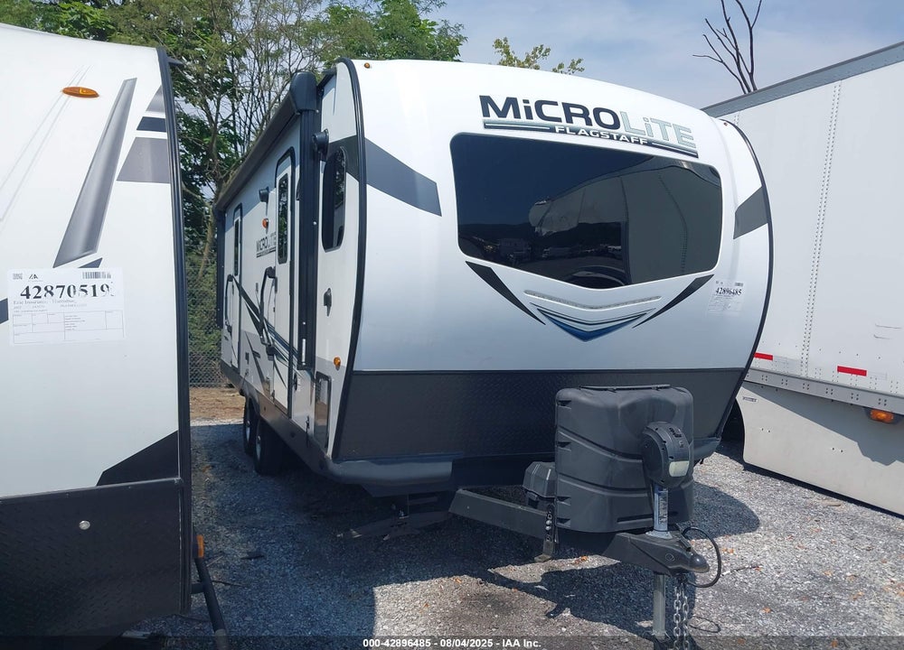 2021 FLAGSTAFF 25FKBS TRAVEL TRAILER VIN: 4X4TFLB28MZ173367