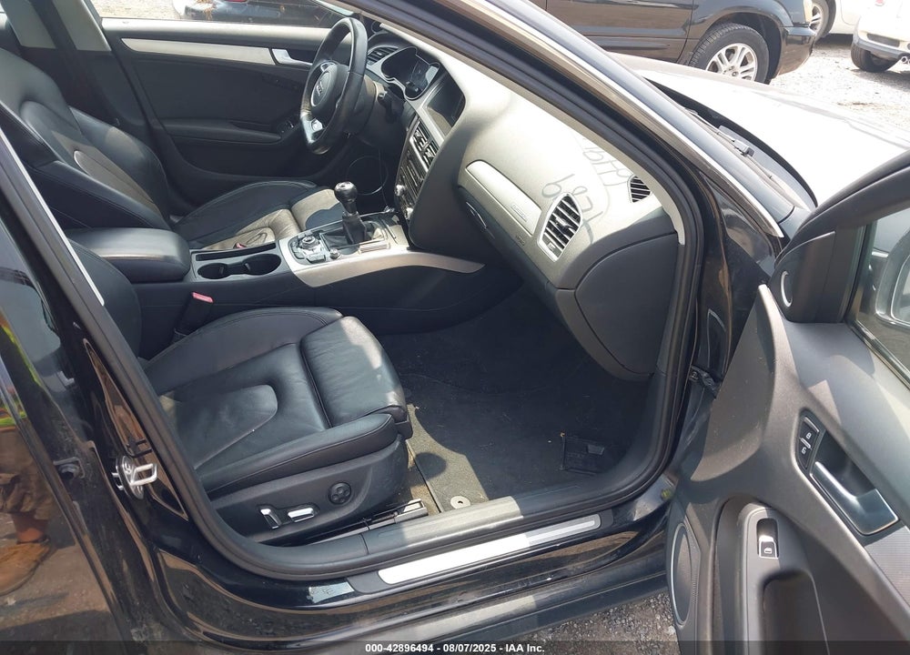 2013 AUDI A4 VIN: WAUHFAFL7DN024570