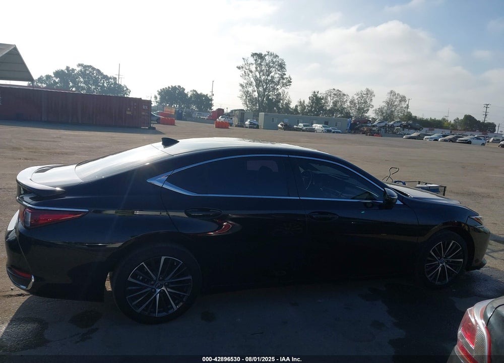 2024 LEXUS ES 300H VIN: 58ADA1C17RU050218