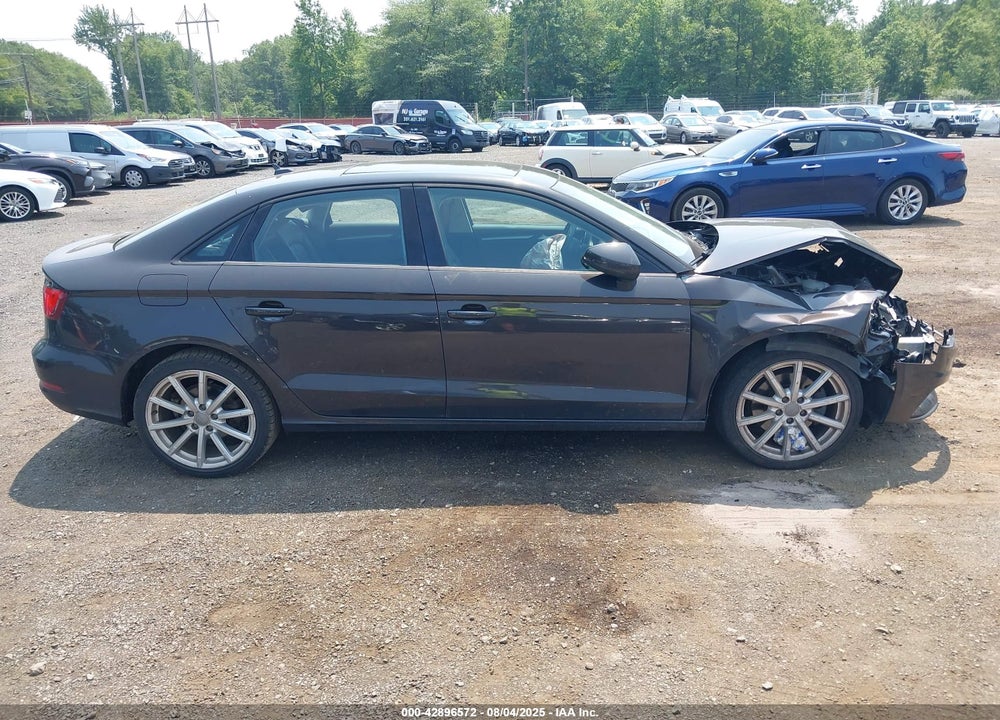 2015 AUDI A3 VIN: WAUBFGFF6F1138640