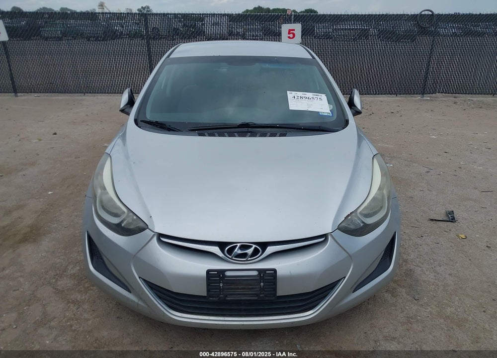 2016 HYUNDAI ELANTRA VIN: 5NPDH4AEXGH717191