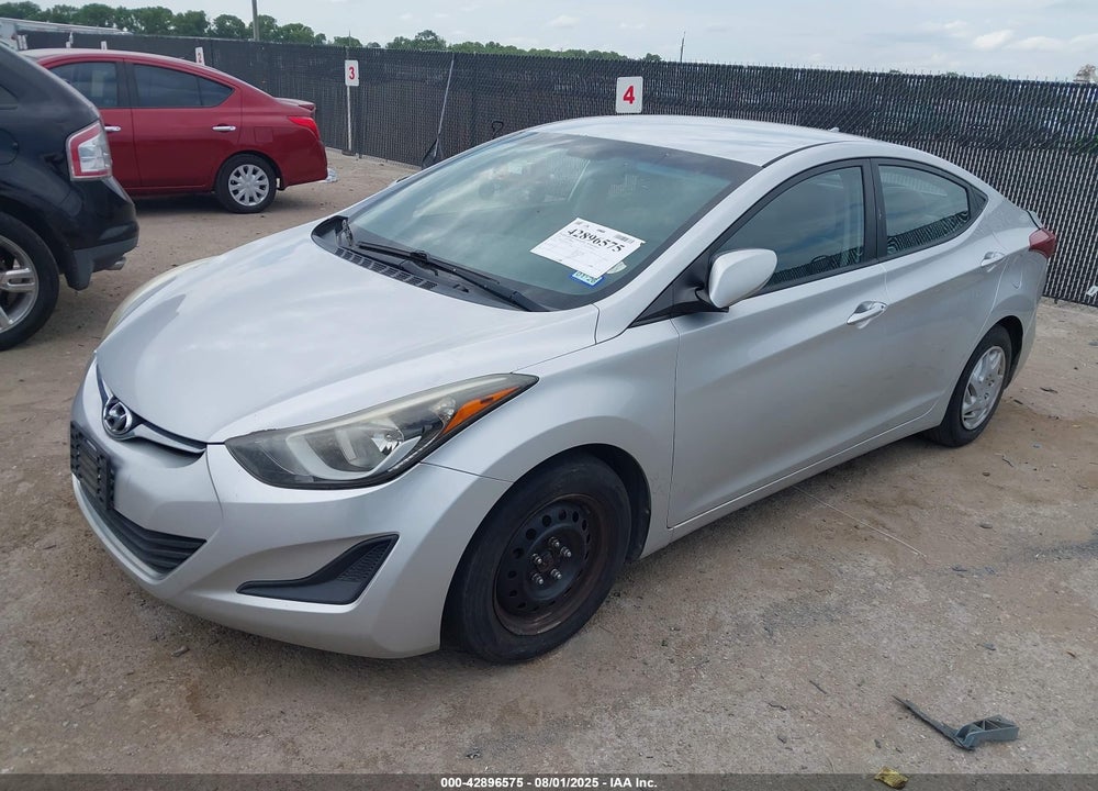 2016 HYUNDAI ELANTRA VIN: 5NPDH4AEXGH717191