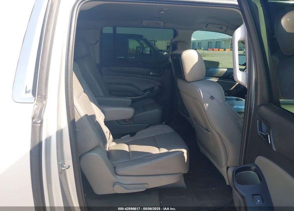 2015 CHEVROLET SUBURBAN 1500 VIN: 1GNSCJKC9FR271308
