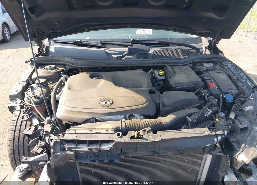 2017 INFINITI QX30 VIN: SJKCH5CR6HA017384