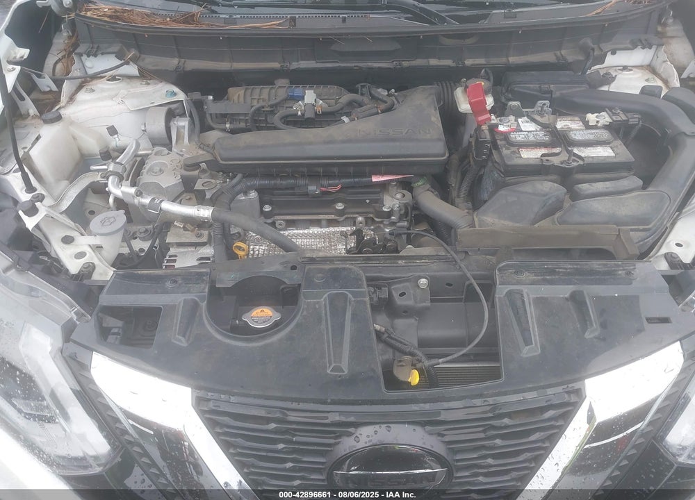 2018 NISSAN ROGUE VIN: 5N1AT2MT5JC828942