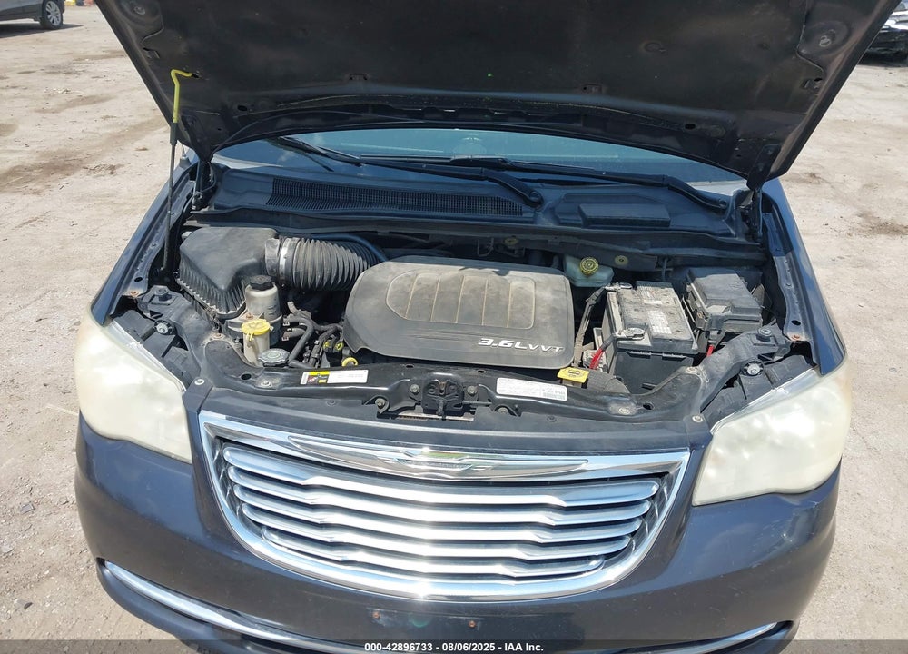 2013 CHRYSLER TOWN & COUNTRY TOURING VIN: 2C4RC1BG8DR743306
