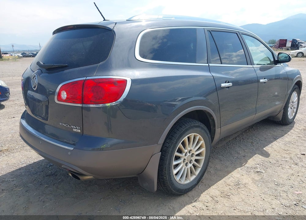 2011 BUICK ENCLAVE VIN: 5GAKVBED8BJ301650