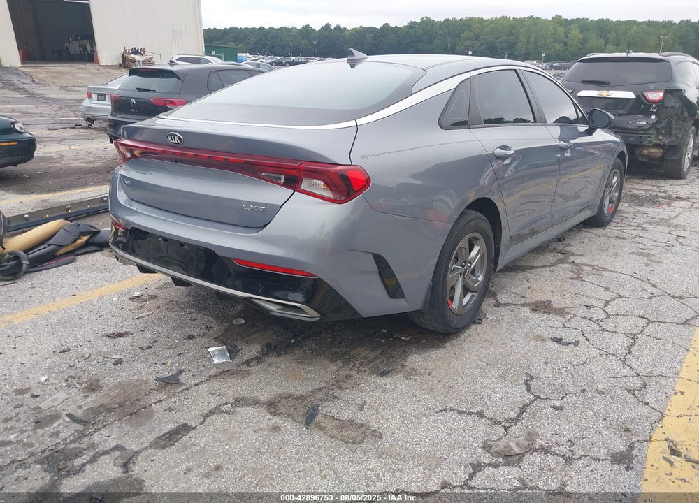 2021 KIA K5 VIN: 5XXG14J27MG027882