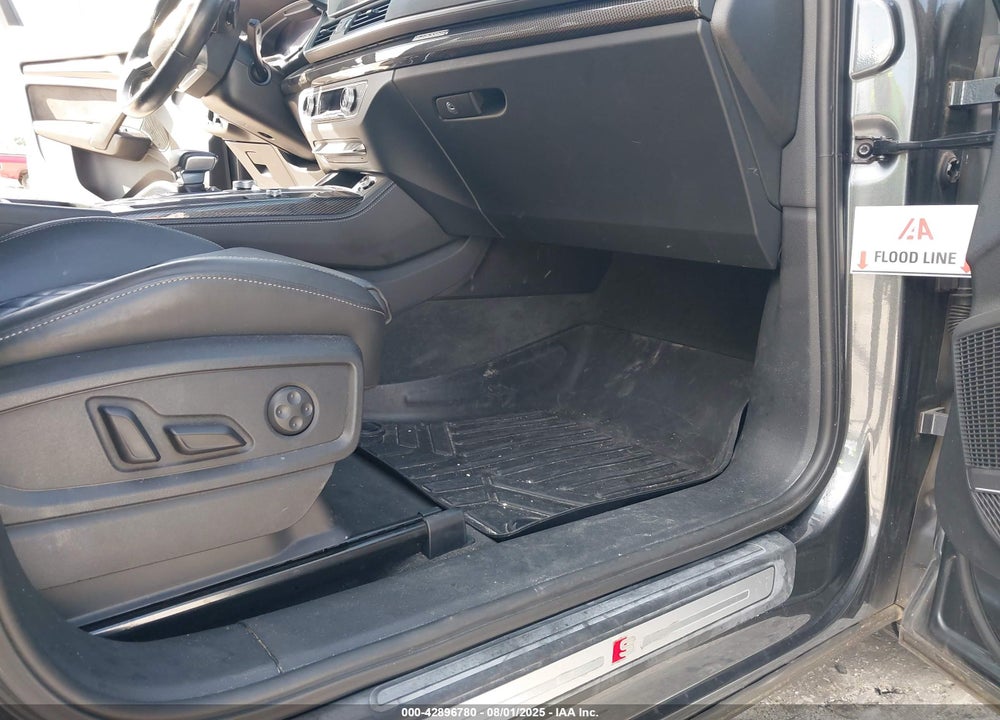 2018 AUDI SQ5 3.0T PREMIUM PLUS VIN: WA1A4AFY4J2200892