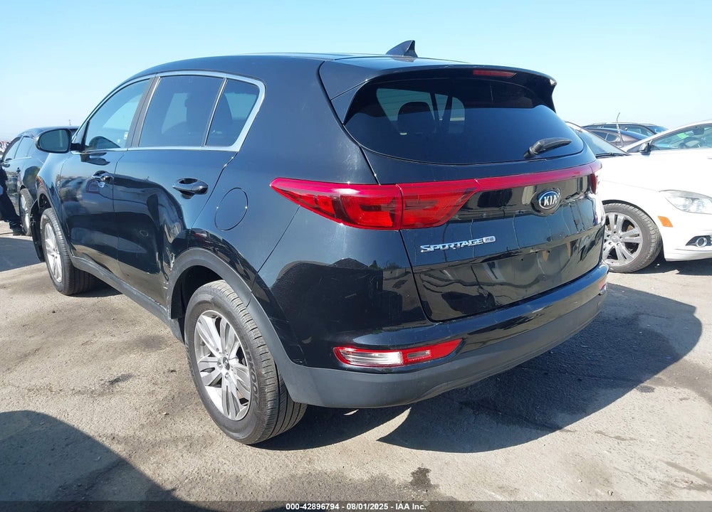 2017 KIA SPORTAGE VIN: KNDPM3ACXH7261703