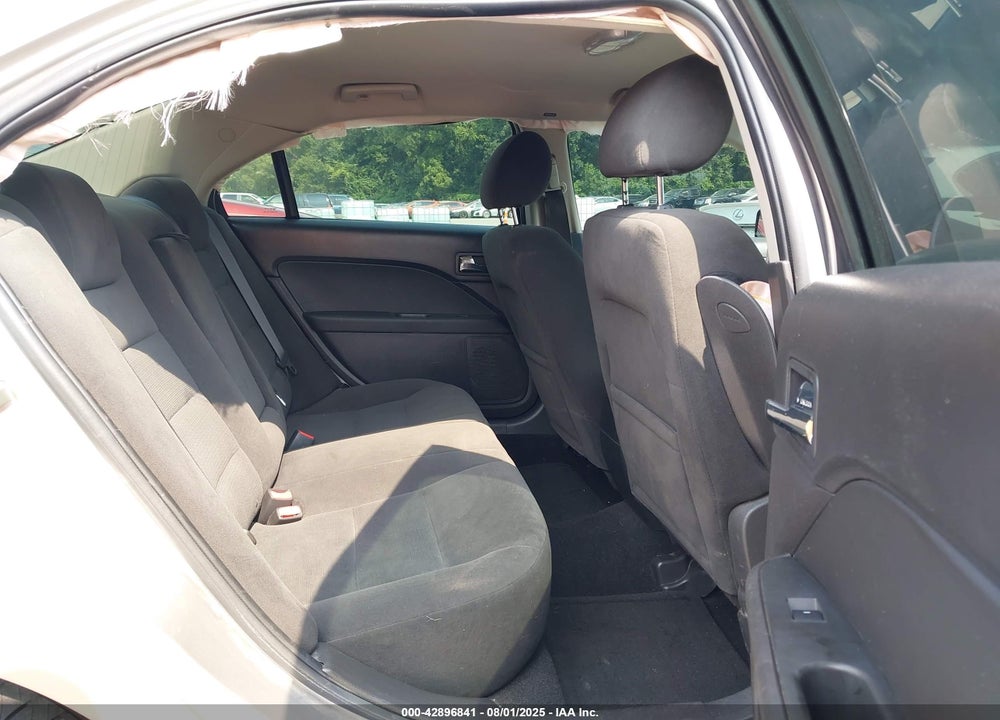 2008 FORD FUSION SE VIN: 3FAHP07Z88R147106