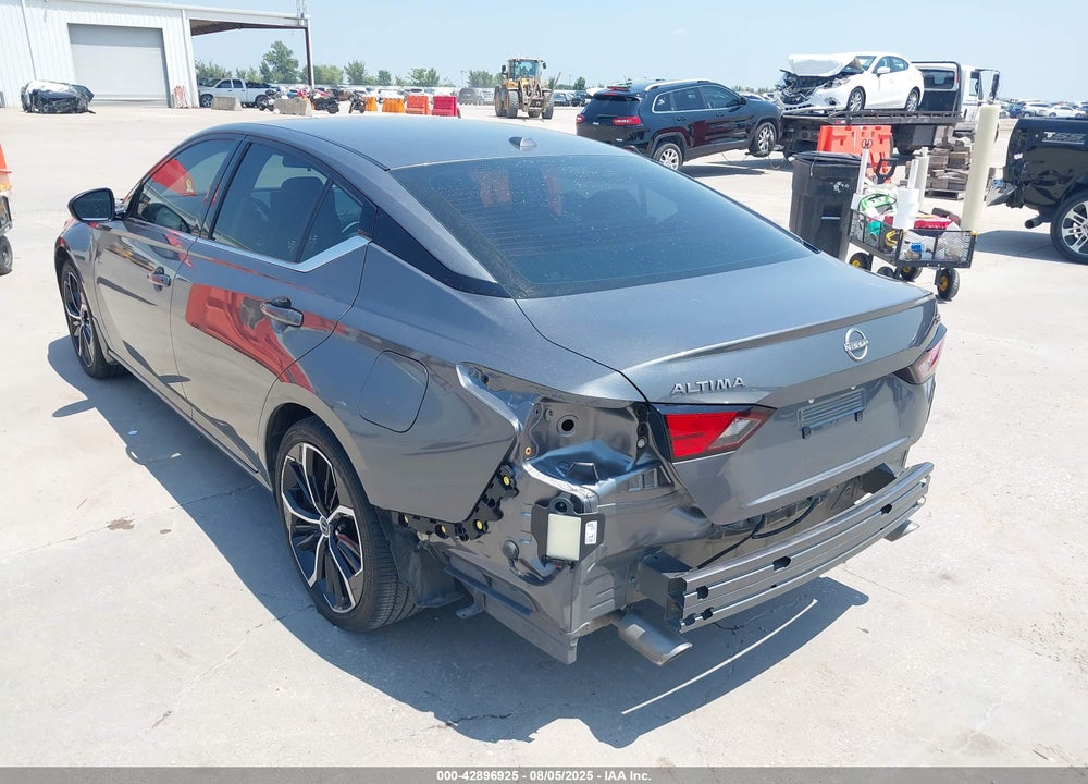 2024 NISSAN ALTIMA VIN: 1N4BL4CV3RN422865