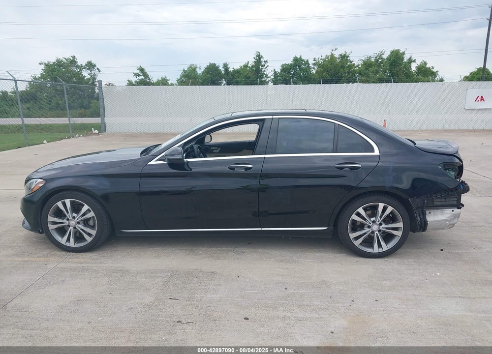 2017 MERCEDES-BENZ C 300 VIN: WDDWF4JB2HR245752
