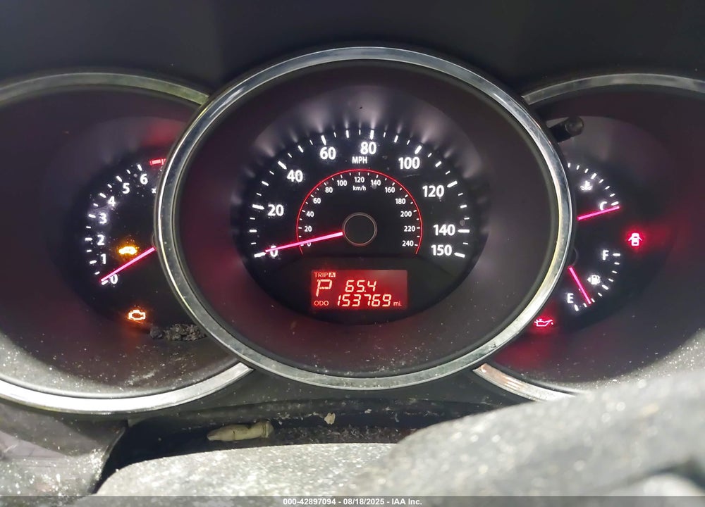 2011 KIA SORENTO VIN: 5XYKU3A10BG033602