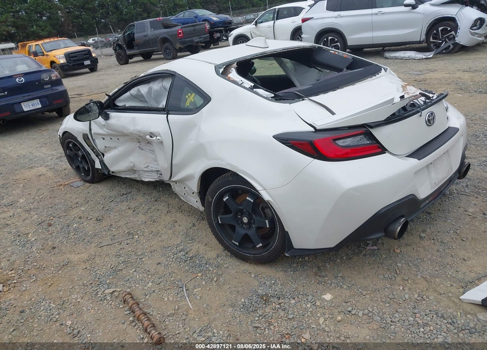 2023 TOYOTA GR 86 VIN: JF1ZNBE14P9750745