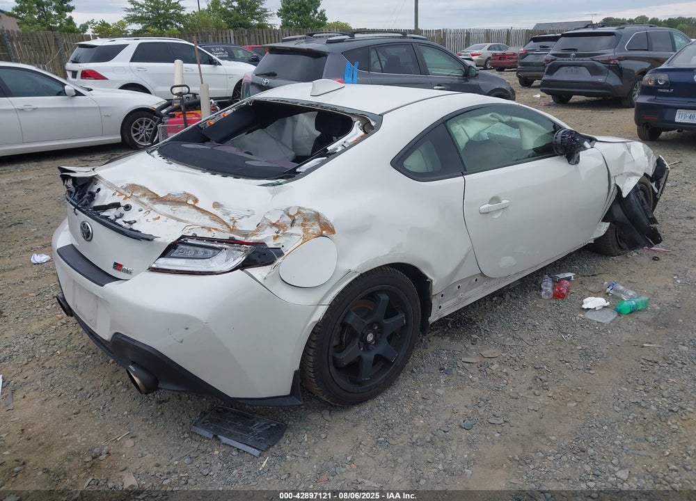 2023 TOYOTA GR 86 VIN: JF1ZNBE14P9750745